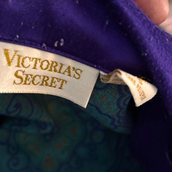 Victorias secret gold label piasley nightgown - Picture 4 of 4